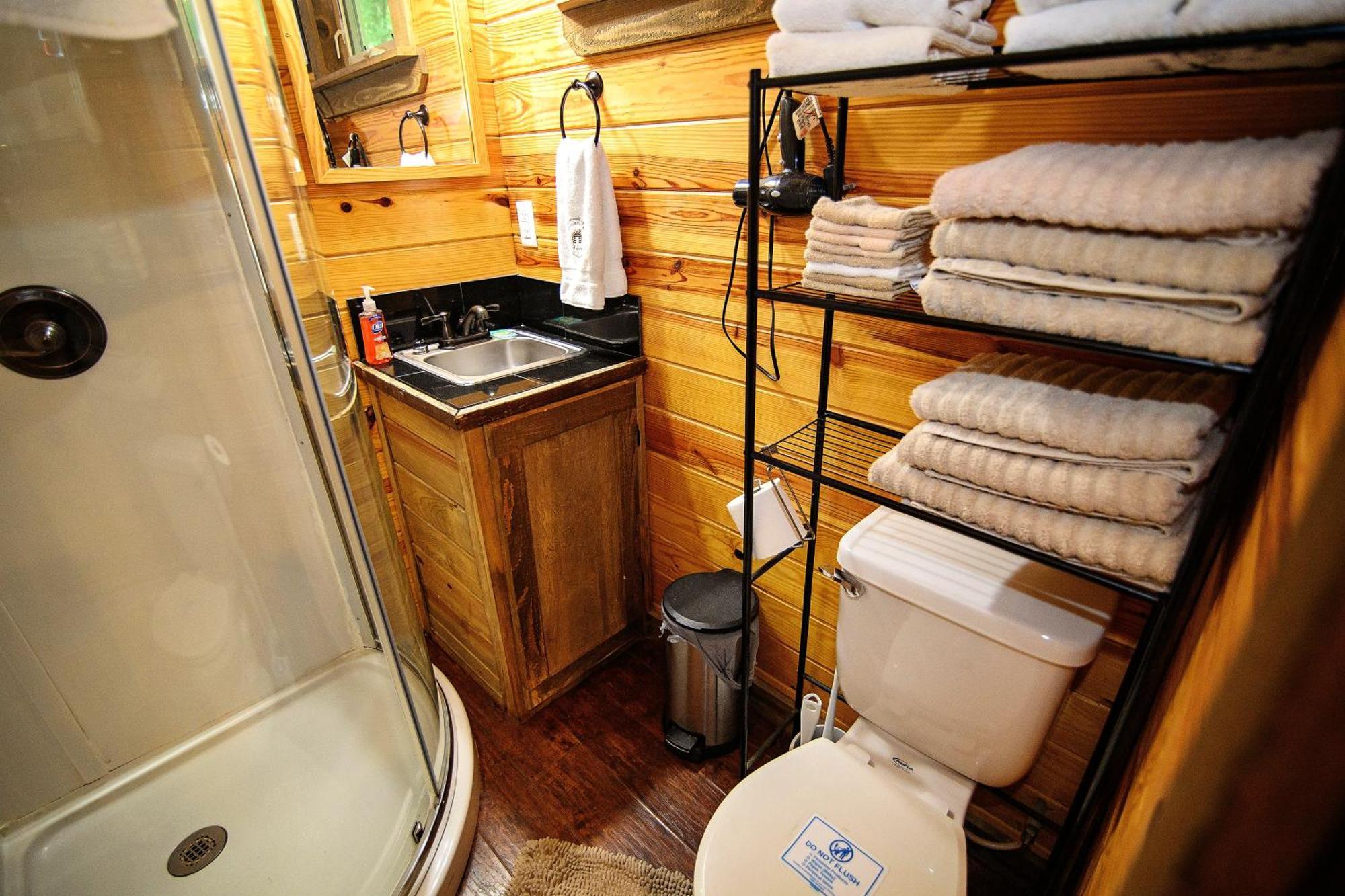 The Codex - Parker Creek Bend Cabins Murfreesboro Kültér fotó